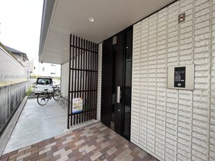 CASA本山中町の物件外観写真